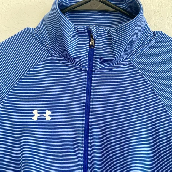 Under Armour Heat Gear 1/4 zip blue gray stripe loose Size M - Picture 1 of 4